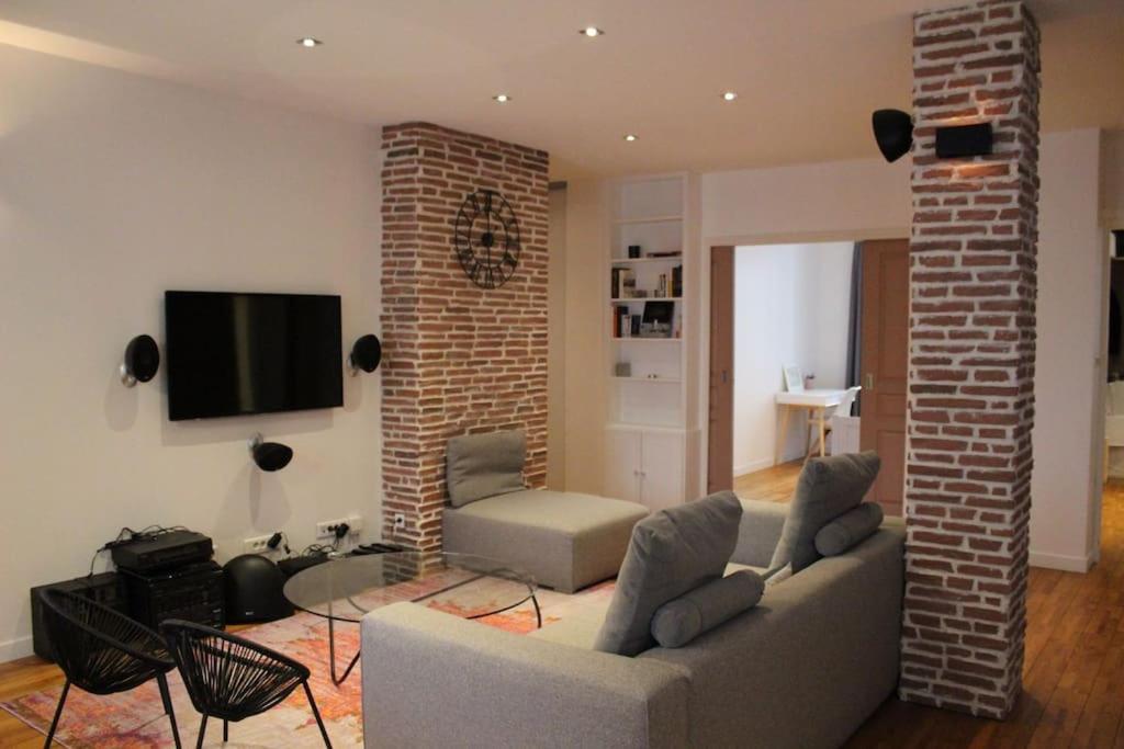 Le Jane : Centre Ville, Garage, Balcon Annecy Exterior foto